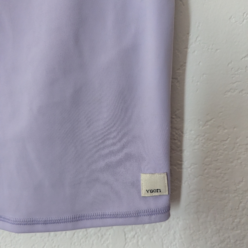 Vuori Daily Crop Tank Top Zinnia Purple Size Xs Light Stains - Picture 2 of 9